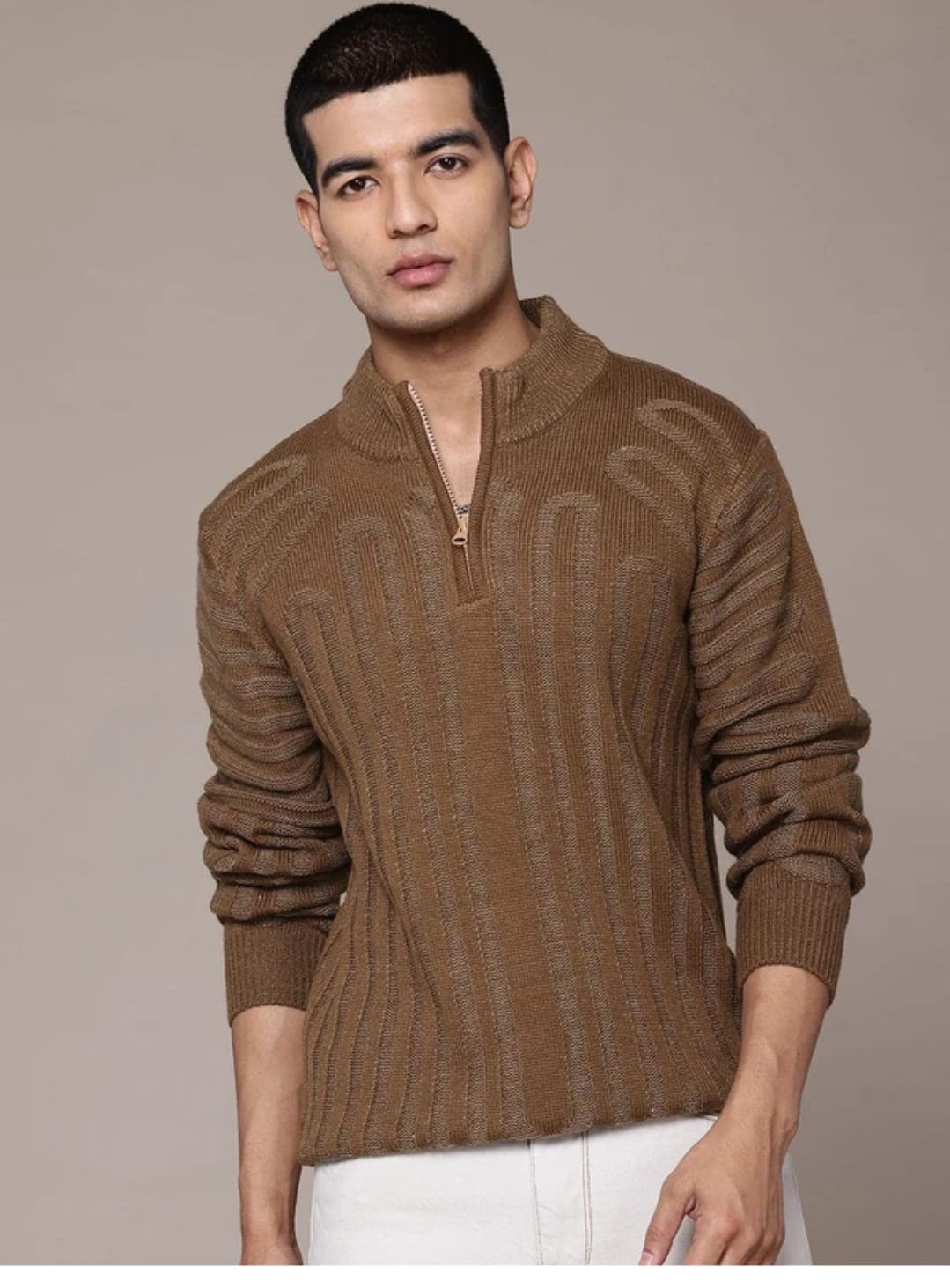 Featured high neck sweater